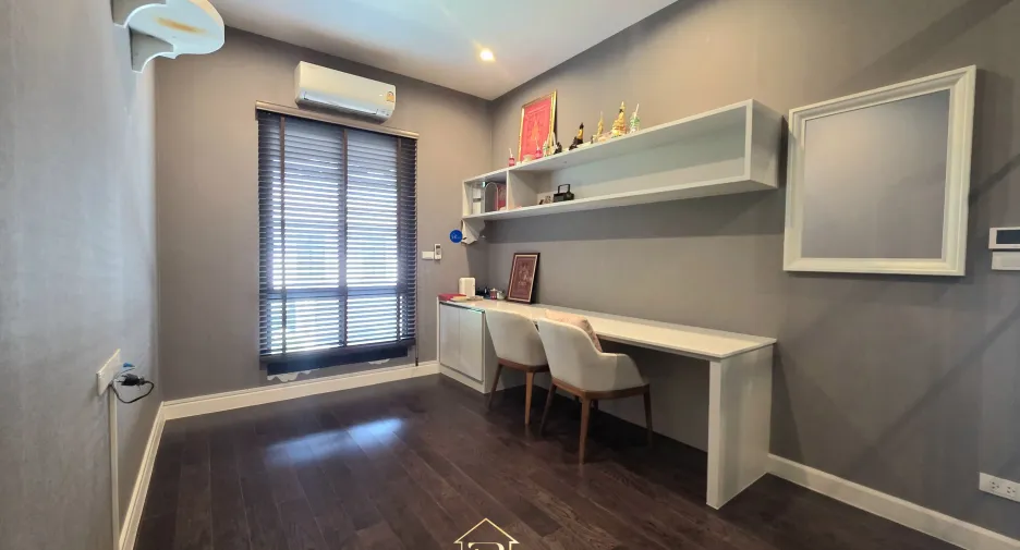 ขาย 4 ห้องนอน บ้านเดี่ยว ใน ปากเกร็ด, นนทบุรี