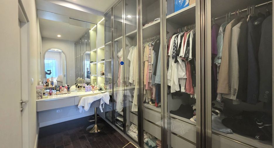 À vendre 4 chambres maison à Pak Kret, Nonthaburi