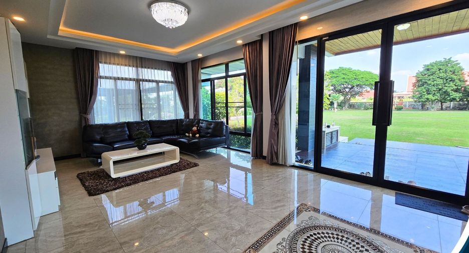 For sale 6 bedrooms house in Mueang Phitsanulok, Phitsanulok