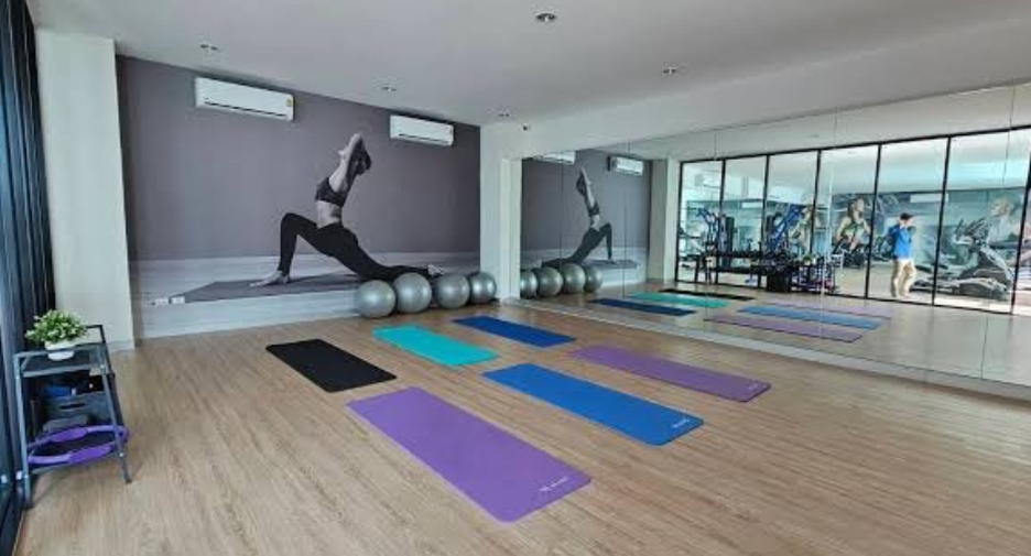 For rent and for sale 1 bed condo in Mueang Pathum Thani, Pathum Thani