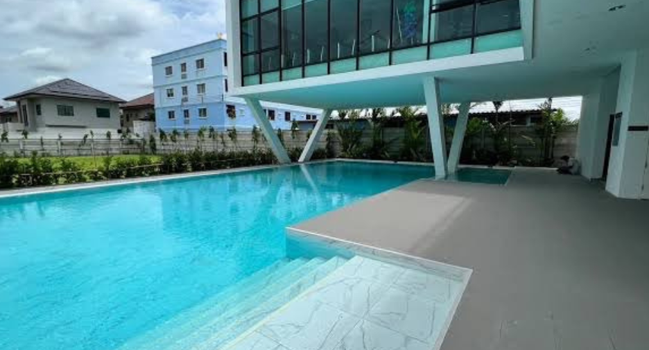 出售 和 出租 1 卧室 公寓 在 Mueang Pathum Thani, Pathum Thani