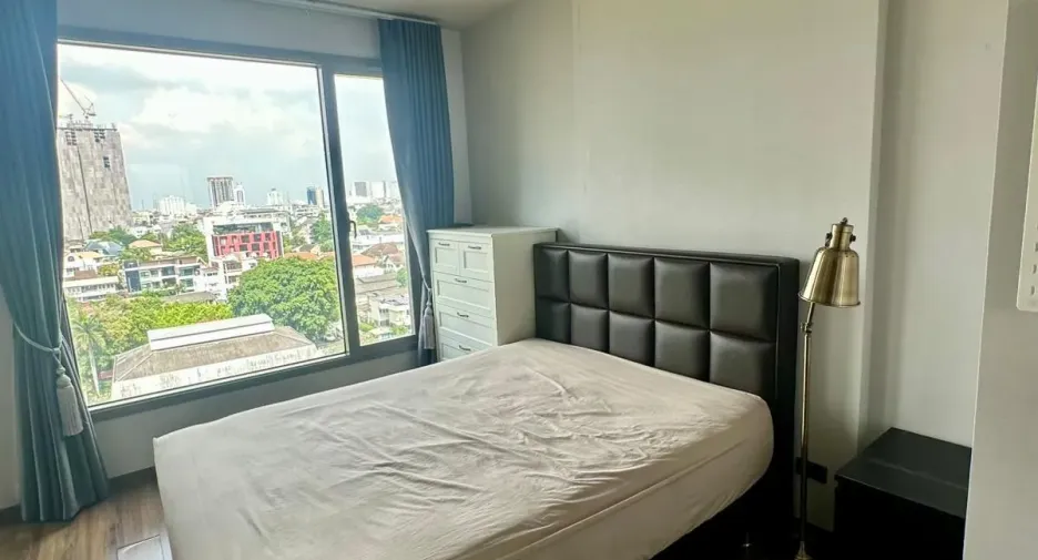 For sale 1 bed condo in Watthana, Bangkok