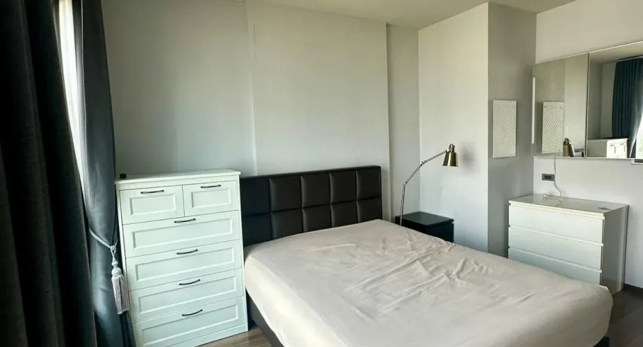 For sale 1 bed condo in Watthana, Bangkok