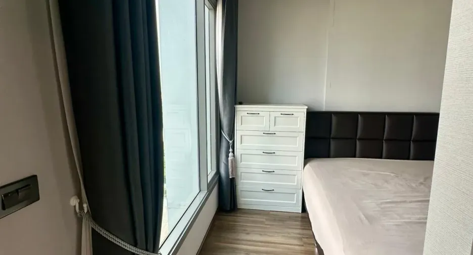 For sale 1 bed condo in Watthana, Bangkok