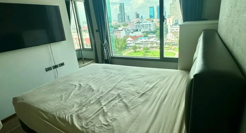 For sale 1 bed condo in Watthana, Bangkok