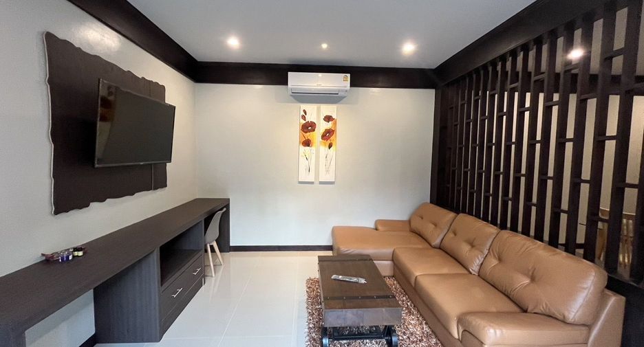 À louer 2 chambres villa à Mueang Phuket, Phuket