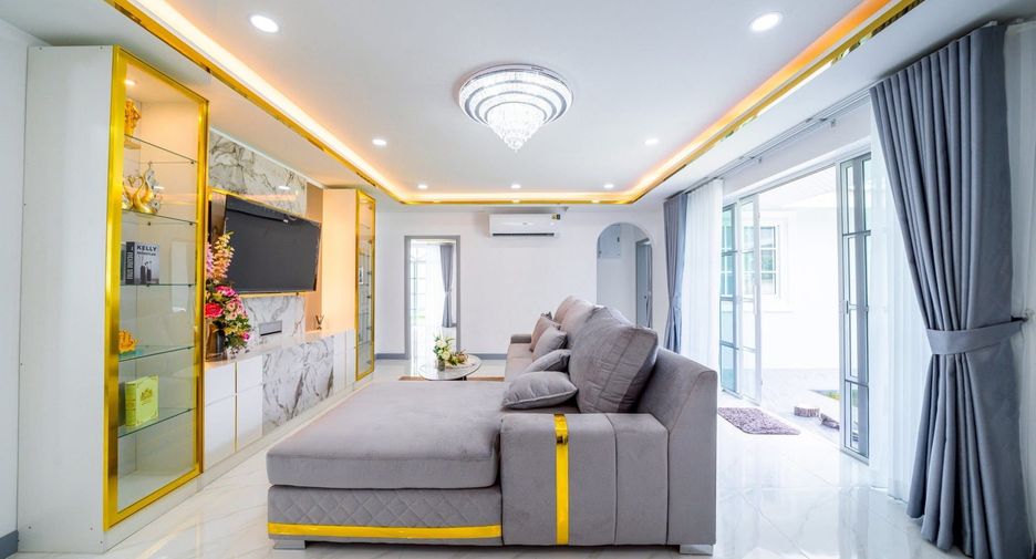 Haus zum Kauf mit 4 Zimmer in Ban Bueng, Chonburi