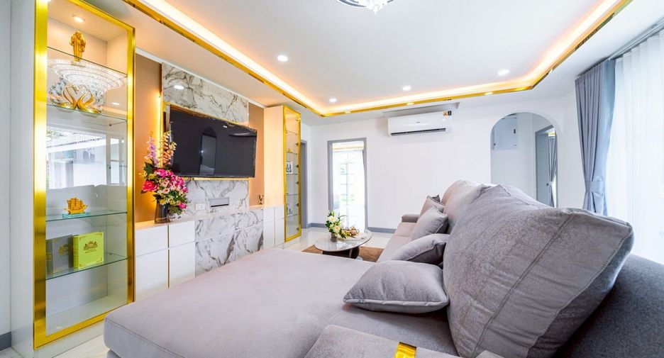 Haus zum Kauf mit 4 Zimmer in Ban Bueng, Chonburi
