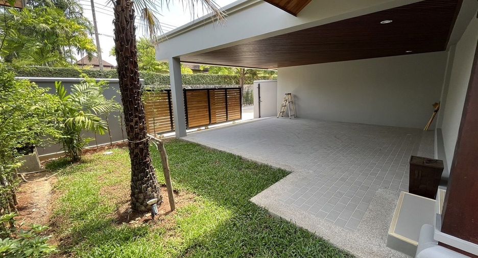 À louer 3 chambres villa à Mueang Phuket, Phuket