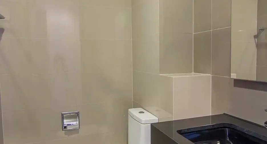 Wohnung zum Kauf und zur Miete mit 2 Zimmer in Khlong Toei, Bangkok