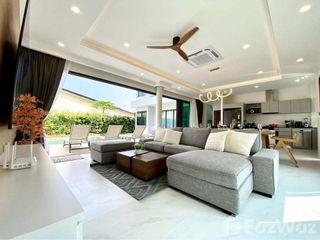For sale and for rent 4 bedrooms villa in Mueang Phuket, Phuket