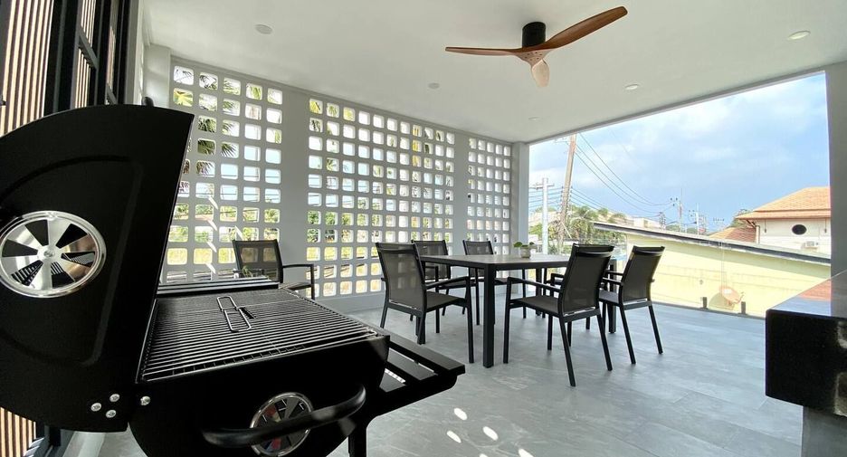 For sale そして for rent 4 ベッドルーム villa in Mueang Phuket, Phuket