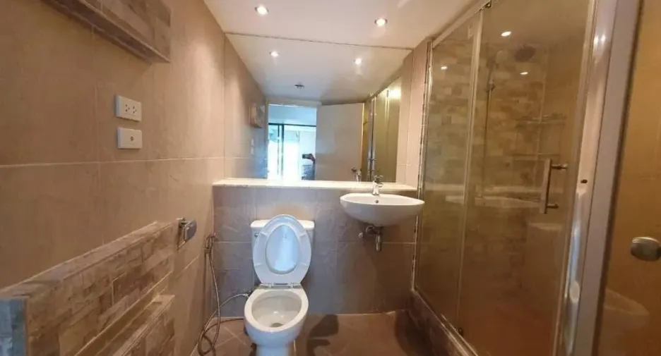 For rent 2 bedrooms condo in Pak Kret, Nonthaburi