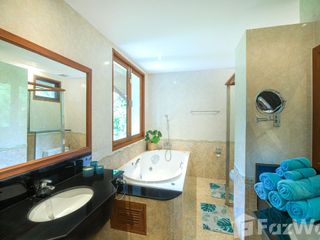 For rent 4 ベッドルーム villa in Thalang, Phuket