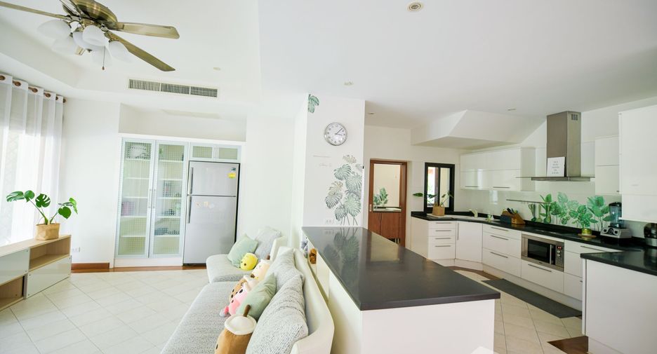 For rent 4 bedrooms villa in Thalang, Phuket