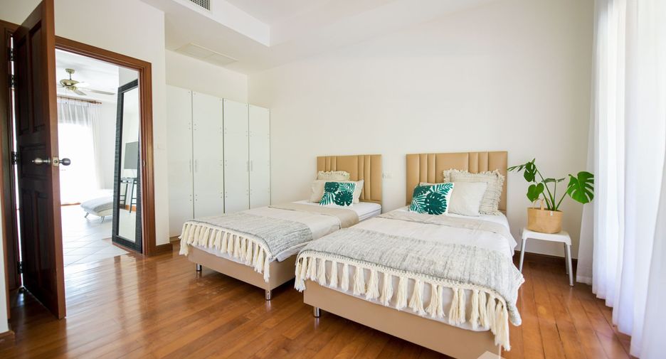 For rent 4 bedrooms villa in Thalang, Phuket