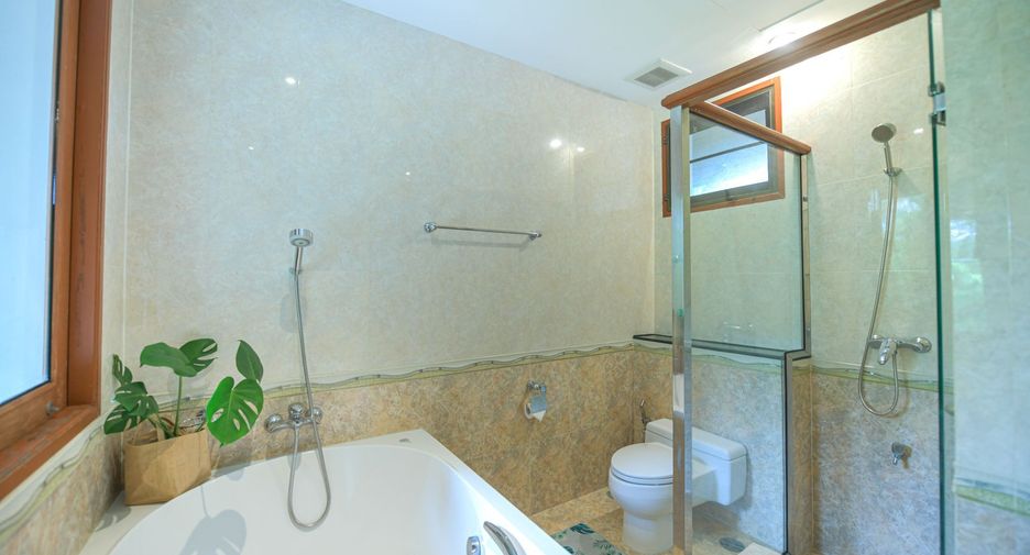 For rent 4 bedrooms villa in Thalang, Phuket