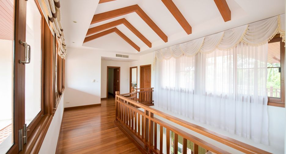 For rent 4 bedrooms villa in Thalang, Phuket