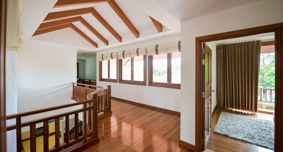 For rent 4 bedrooms villa in Thalang, Phuket