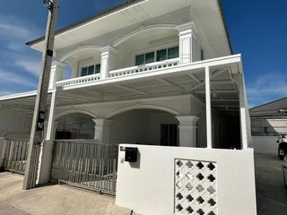 Casa en alquiler de 2 habitaciones en Mueang Phuket, Phuket