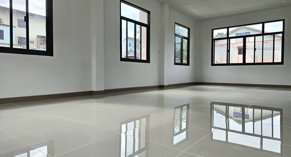 For sale 3 bedrooms house in Muang Nan, Nan