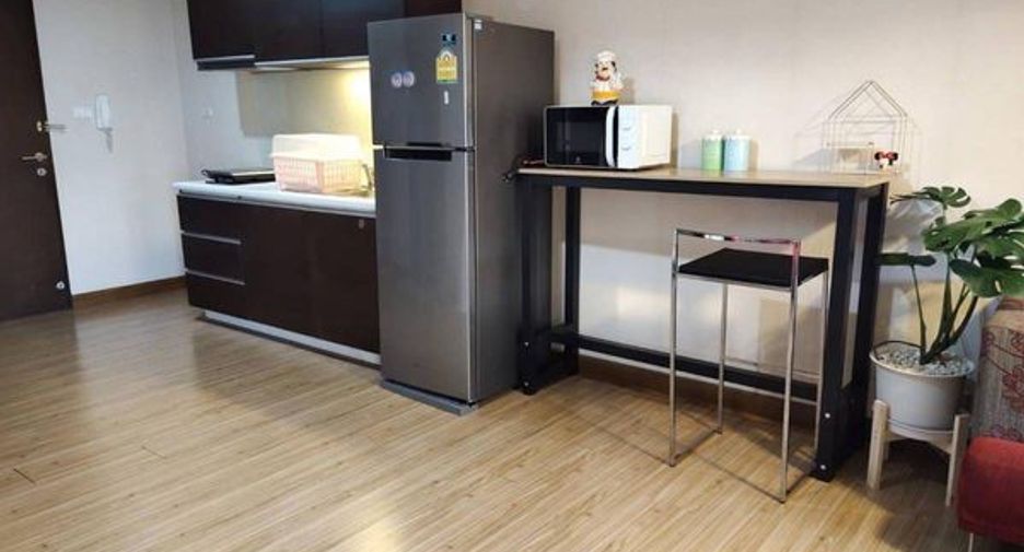 For sale and for rent 1 bed condo in Wang Thonglang, Bangkok