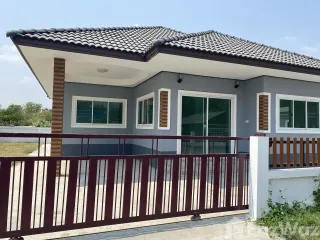 出售 3 卧室 独立屋 在 Lam Plai Mat, Buri Ram