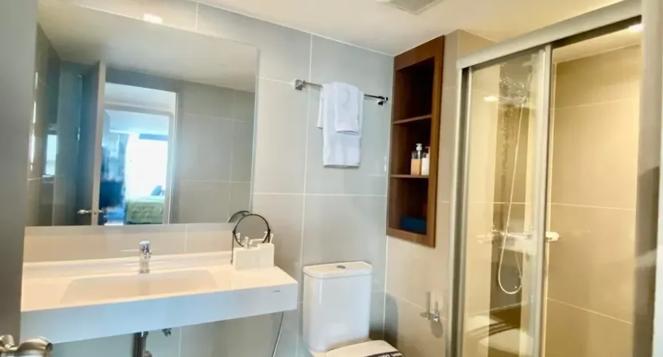 Condo en venta de 2 habitaciones en Huai Khwang, Bangkok