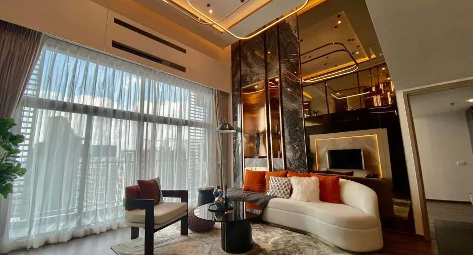 Condo en venta de 2 habitaciones en Huai Khwang, Bangkok