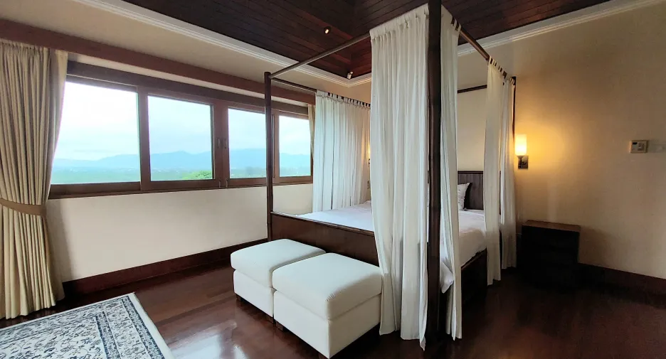 For rent 5 bedrooms villa in Thalang, Phuket