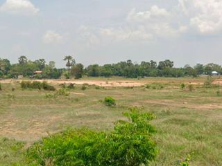 Terreno en venta en Chaloem Phra Kiat, Nakhon Ratchasima