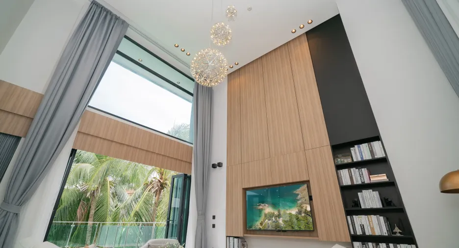 For sale 5 bedrooms villa in Mueang Phuket, Phuket