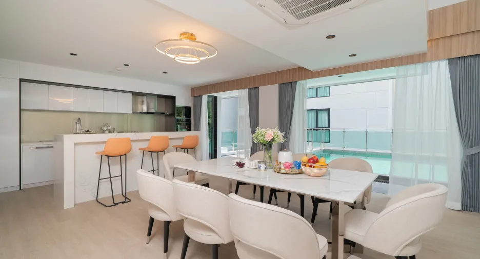 For sale 5 bedrooms villa in Mueang Phuket, Phuket