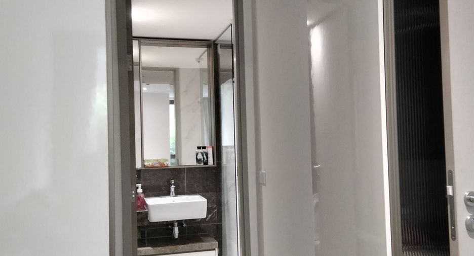 For sale and for rent 1 bed condo in Khlong Toei, Bangkok