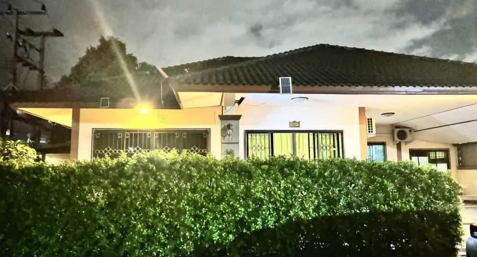 For rent 3 bedrooms house in Thalang, Phuket