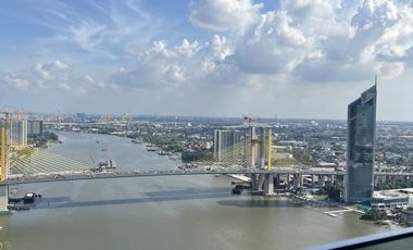 Condo en venta de 3 habitaciones en Bang Kho Laem, Bangkok