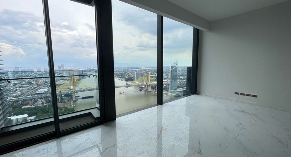 For sale 3 bedrooms condo in Bang Kho Laem, Bangkok