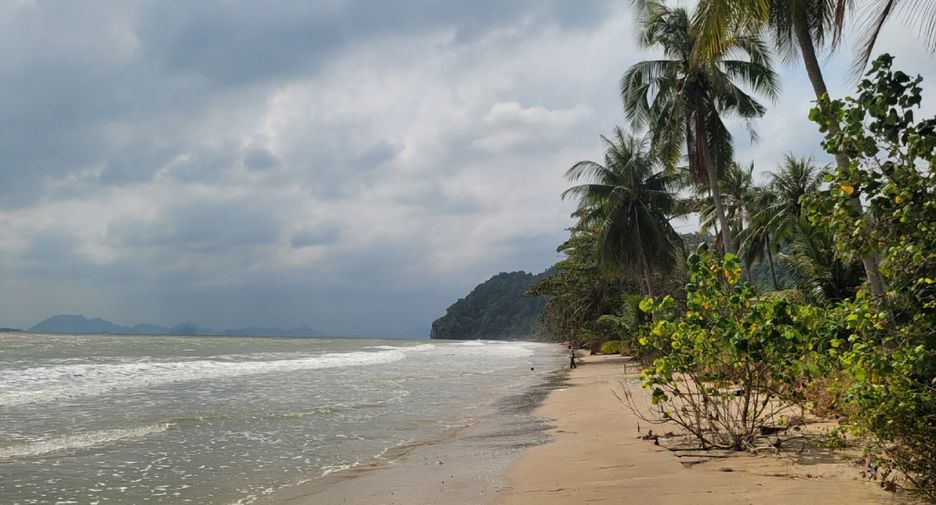 For sale land in Mueang Chumphon, Chumphon