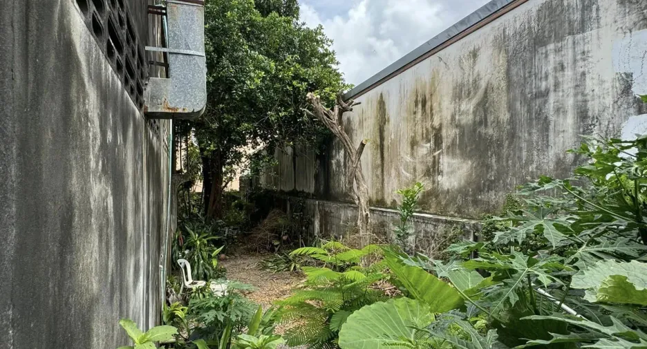For sale and for rent 5 bedrooms house in Thalang, Phuket