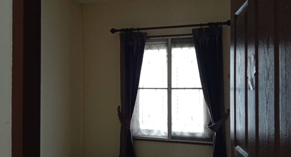 For sale 3 bedrooms townhouse in Thanyaburi, Pathum Thani