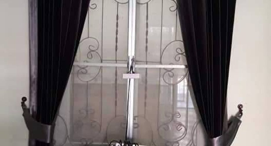 For sale 3 bedrooms townhouse in Thanyaburi, Pathum Thani