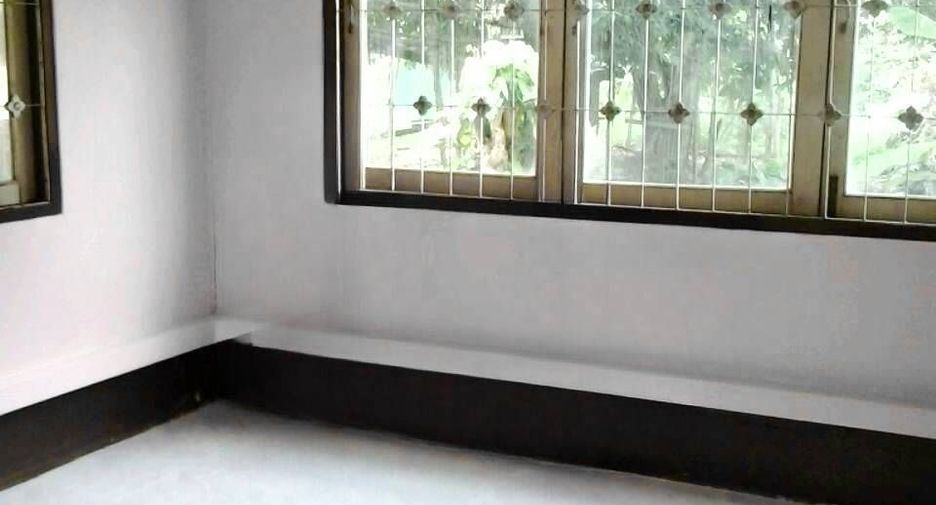 For sale 5 bedrooms house in Mueang Trang, Trang