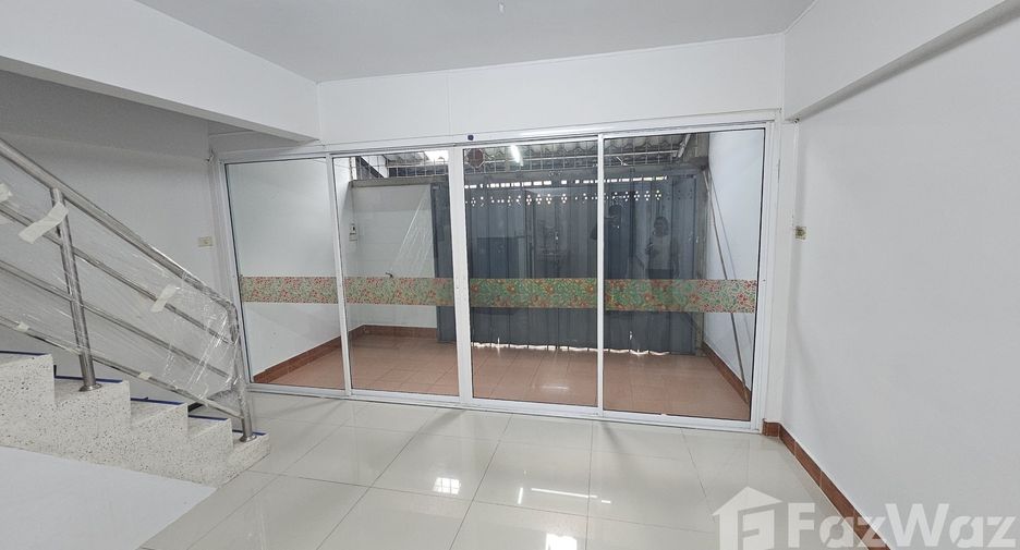 For sale 3 bedrooms townhouse in Hat Yai, Songkhla