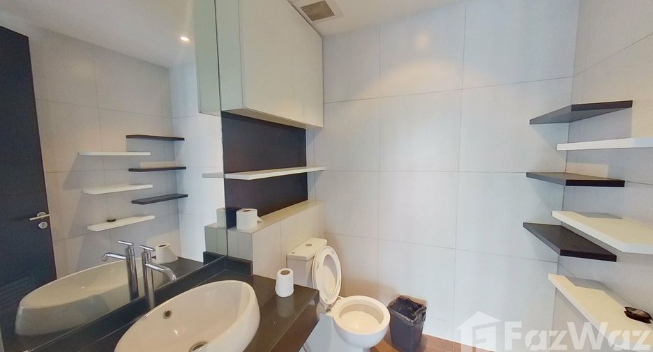 For sale and for rent 3 bedrooms condo in Watthana, Bangkok