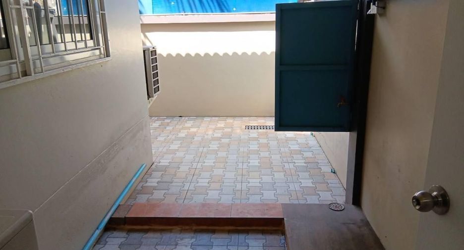 For rent 5 bedrooms house in Mueang Phuket, Phuket