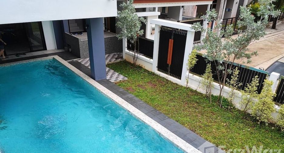 Villa zum Kauf mit 5 Zimmer in Kathu, Phuket
