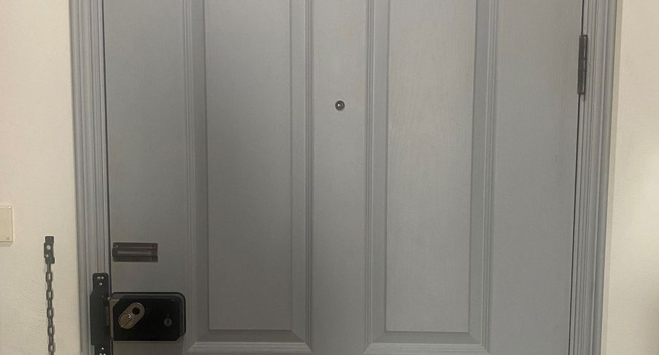 For sale studio condo in Bang Khen, Bangkok