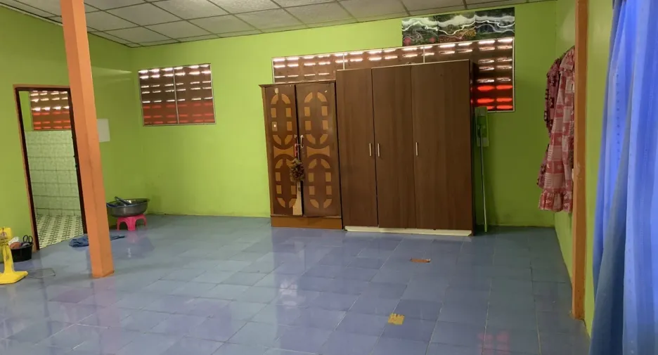À louer 2 chambres maison à Bang Nam Priao, Chachoengsao