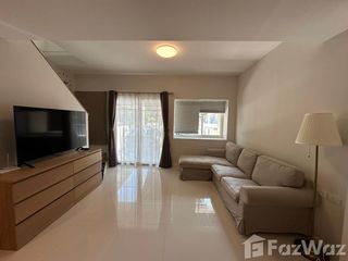 For sale 2 bedrooms townhouse in Mueang Samut Prakan, Samut Prakan