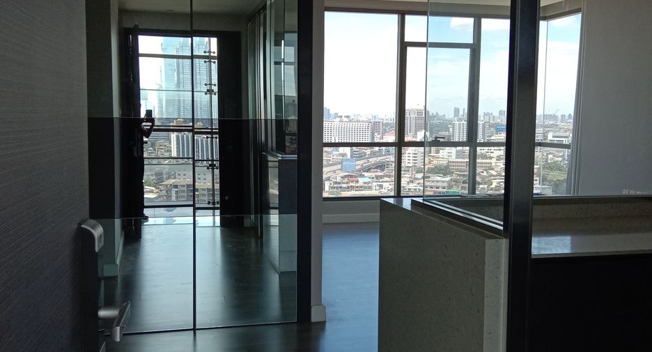 For sale 2 bedrooms condo in Bang Rak, Bangkok